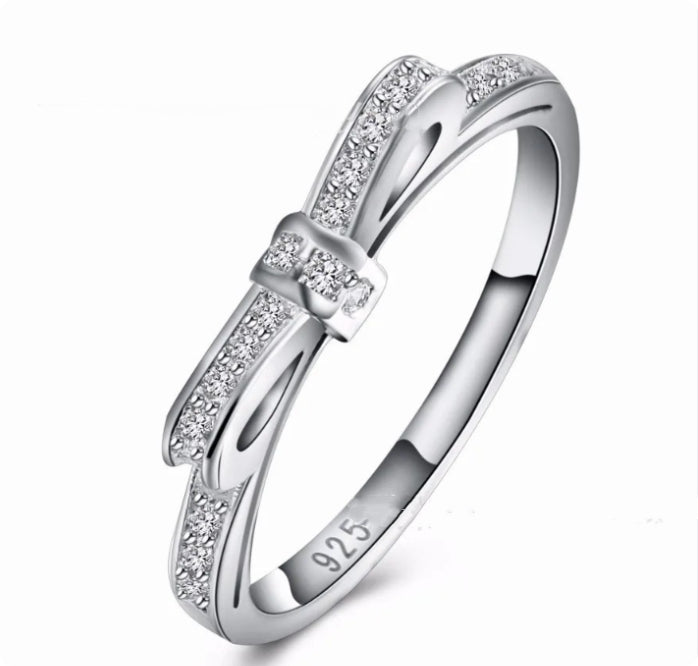 Exquisite Bow Rhinestone Zircon Crystal Ring