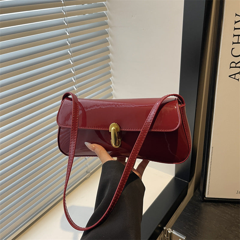 A Chic Niche French Underarm Bag